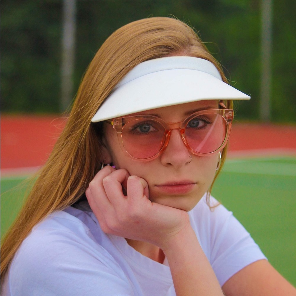 Meet your Posher, Lillian